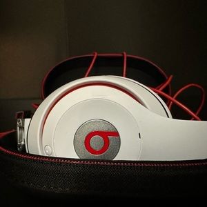 Beats by Dre Studio Wireless Red/White